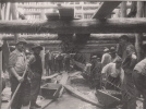 März 1934 Aushub des Fundamentes für Pfeiler 4 - Lösen und Verfahren zum Greifkorb