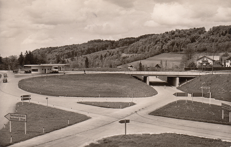 Tankstellen bei der AS Traunstein / Siegsdorf um 1937